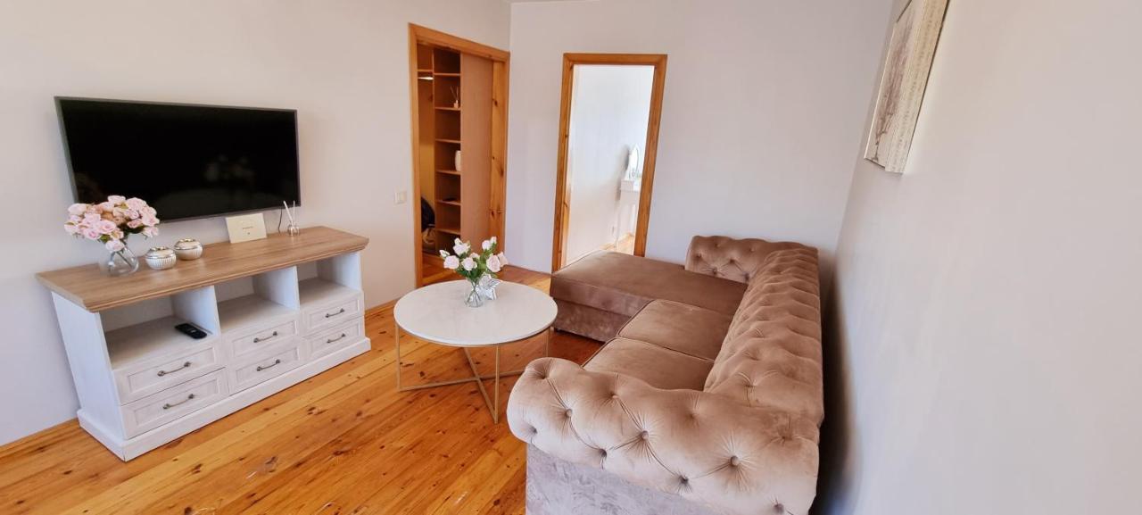 Jaukus Apartamentai Miesto Centre Šiauliai Exteriör bild