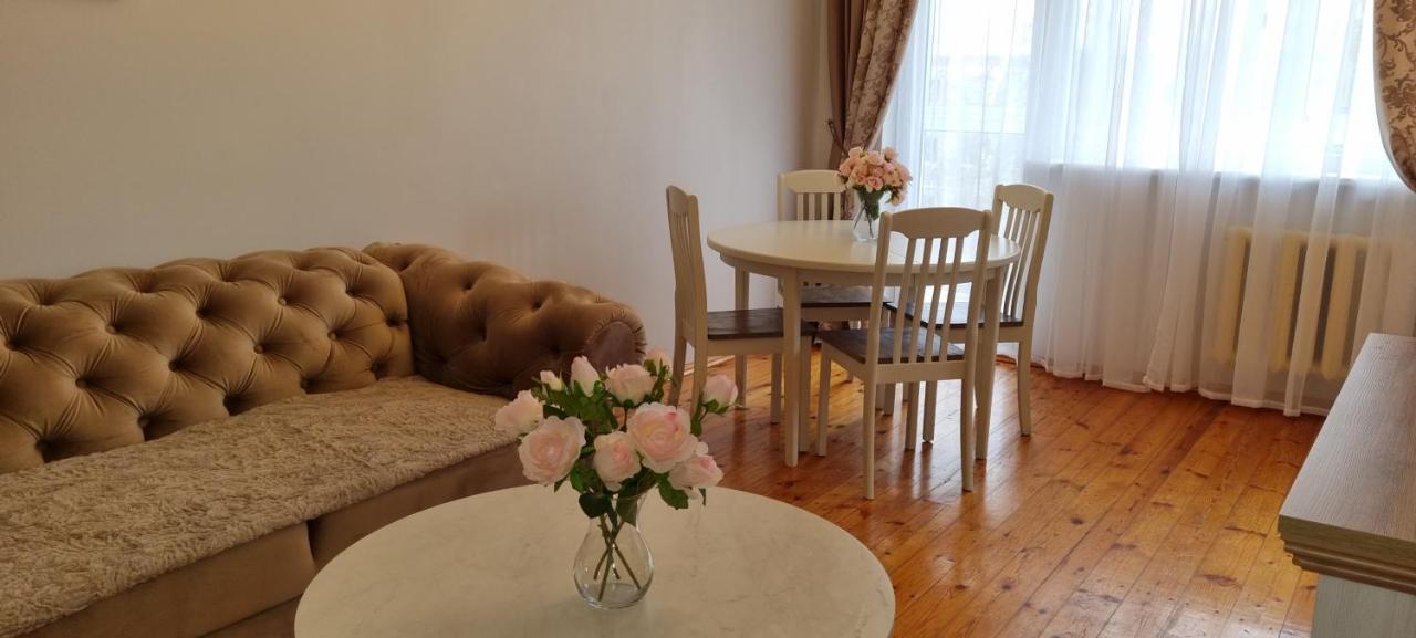 Jaukus Apartamentai Miesto Centre Šiauliai Exteriör bild